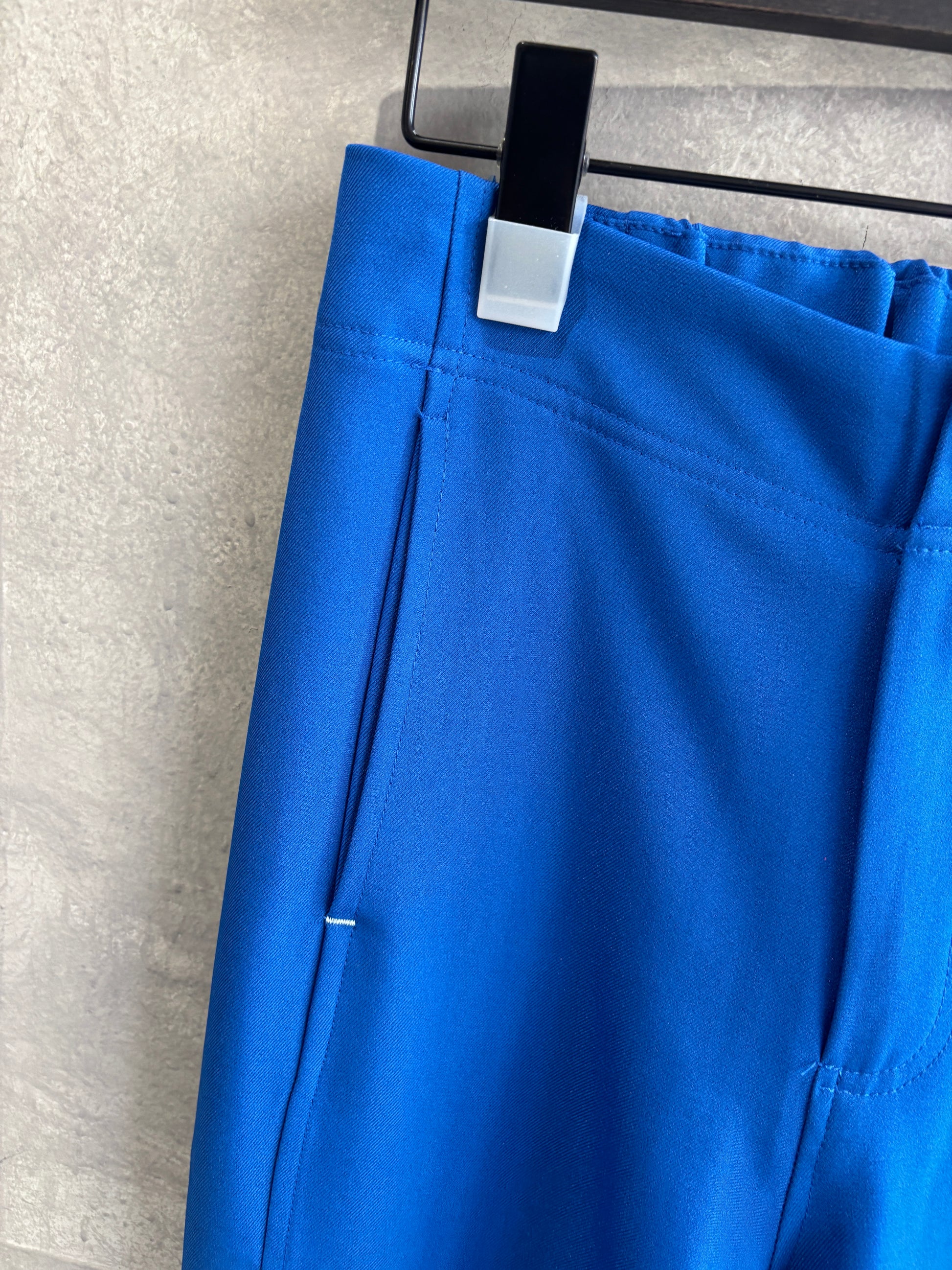 スリムカーブカラーパンツ／No.9-the Nines-