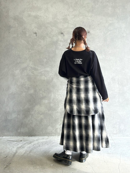 チェックタックスカート／Dignite collier