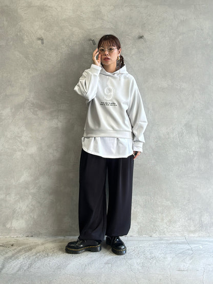 【再入荷】ボンディング「9」刺繍パーカー／Dignite collier