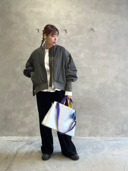 ナイロンツイルポンチョライクMA-1／trois