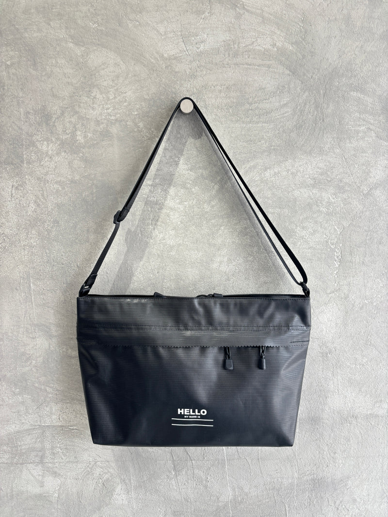 【予約販売】メッセンジャーバッグ／HALF1/2