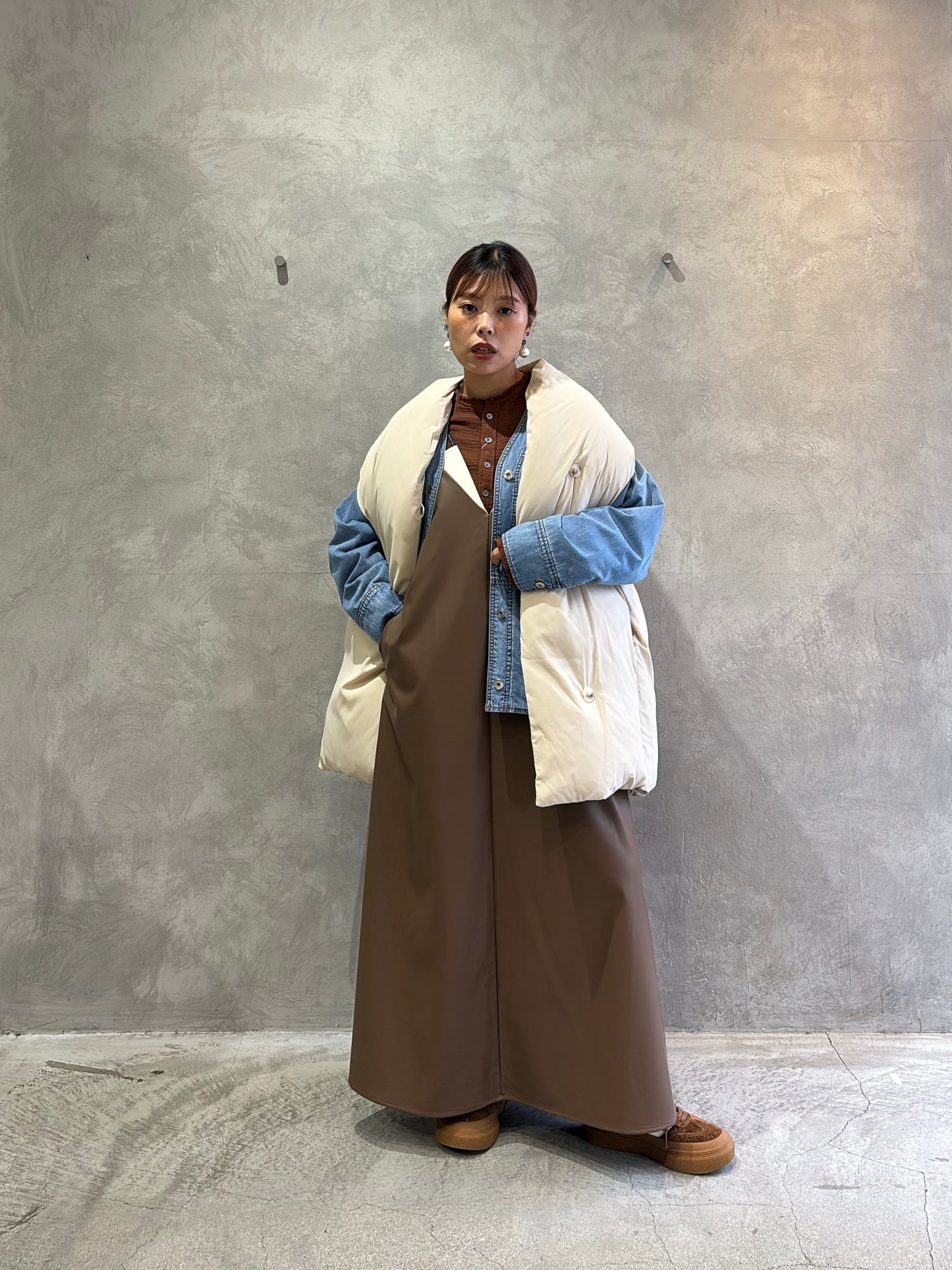 ストールライクダウンベスト／CYAN TOKYO