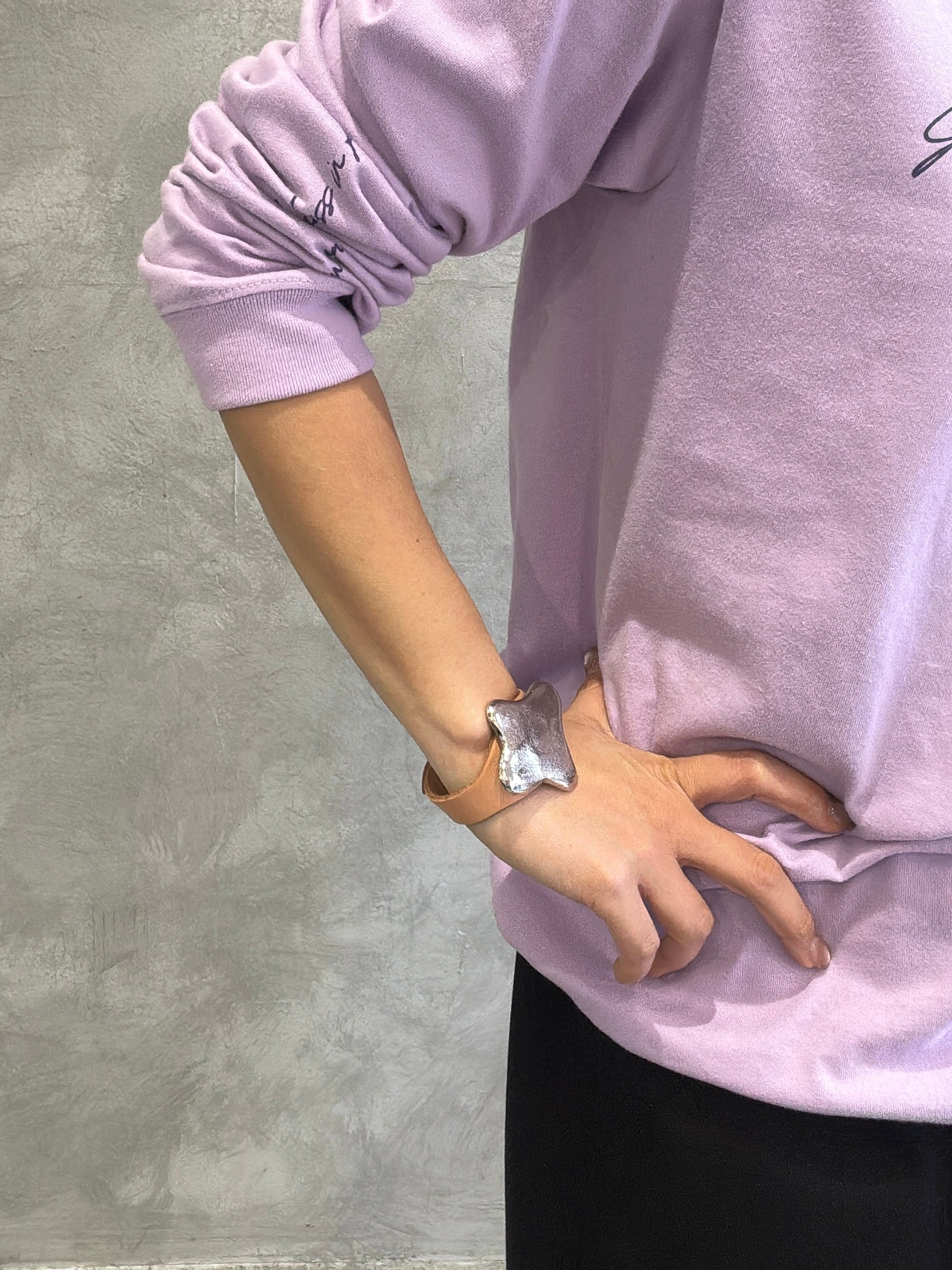 【予約販売】アシンメトリークロスレザーブレスレット