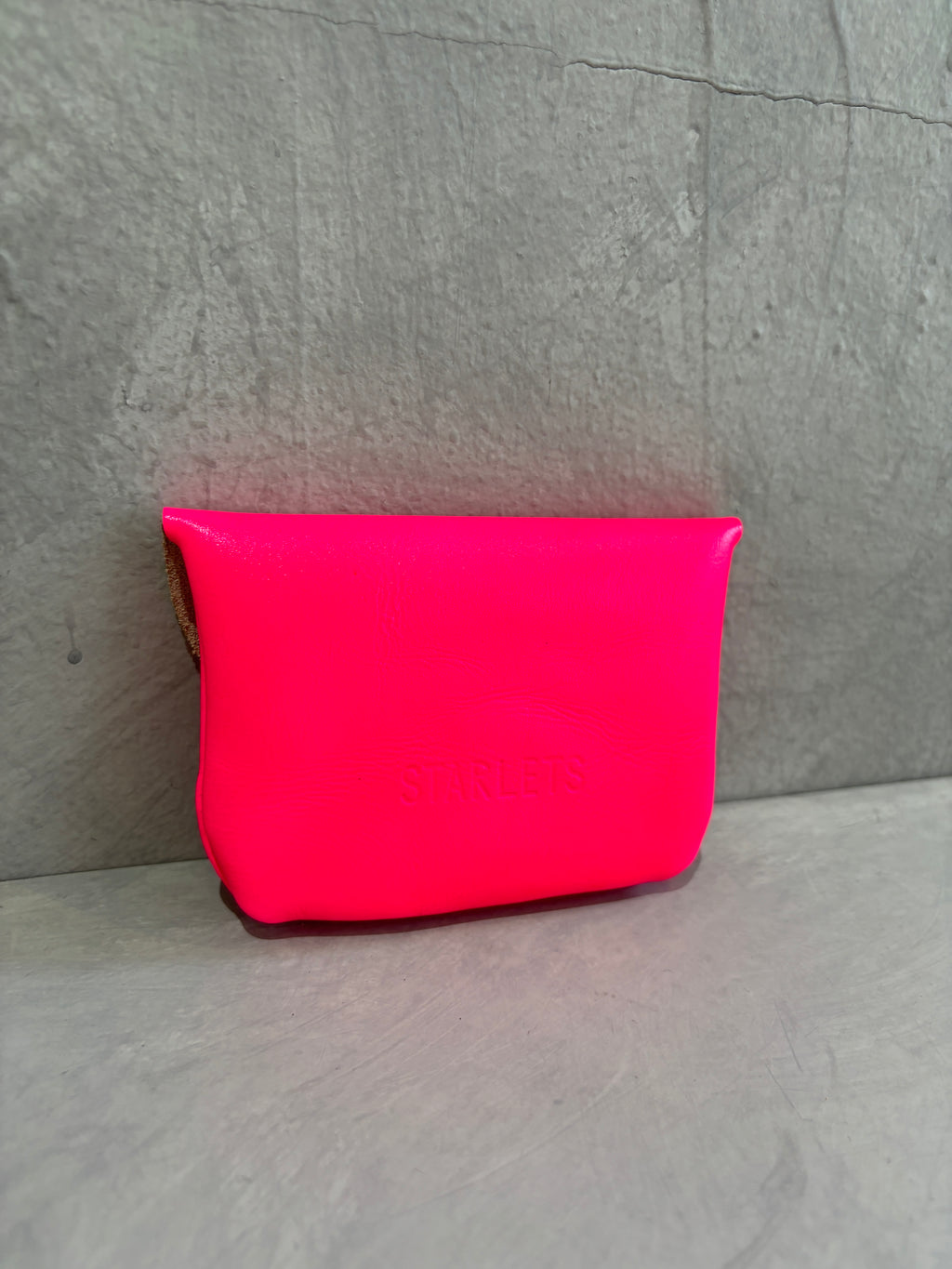 レザー横型マルチケース／SE220203