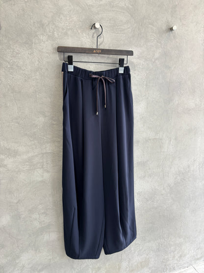 サイドラインバレルレッグパンツ／ayane