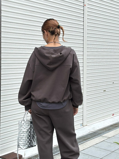 ジップアップパーカー／Anna Kerry