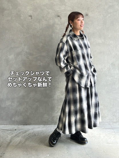 チェックタックスカート／Dignite collier