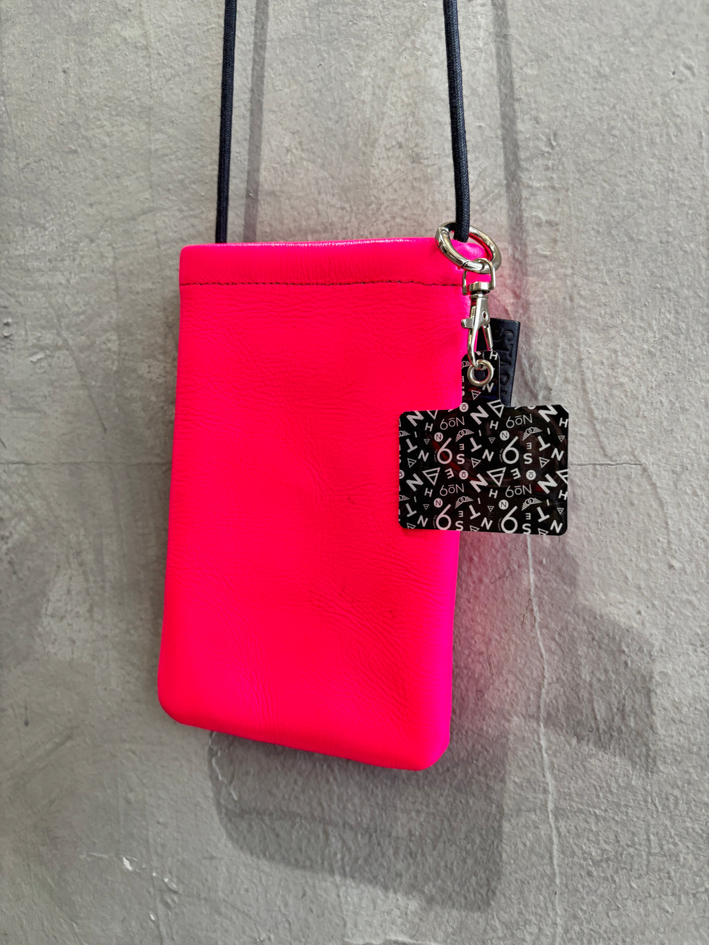 【新色追加】ネオンカラーサコッシュ／SP240214