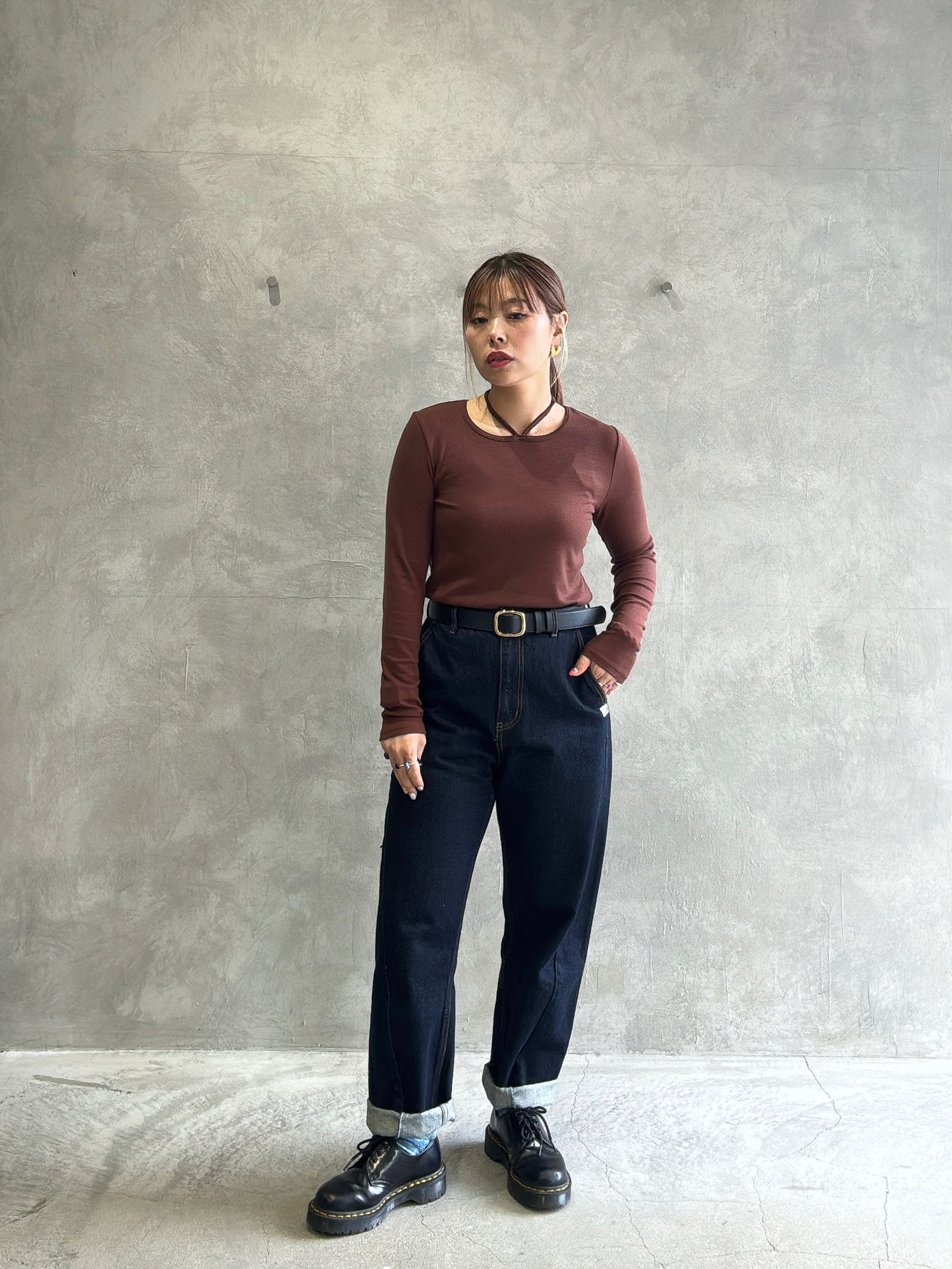 ホルターネックプルオーバー／Dignite collier