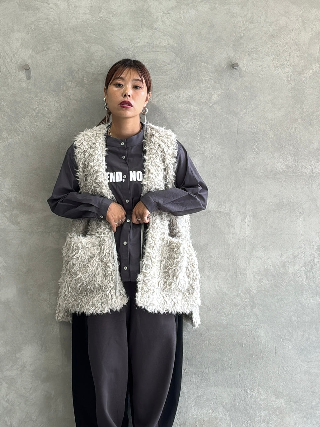 バックオーバーカーリーファーベスト／CYAN TOKYO