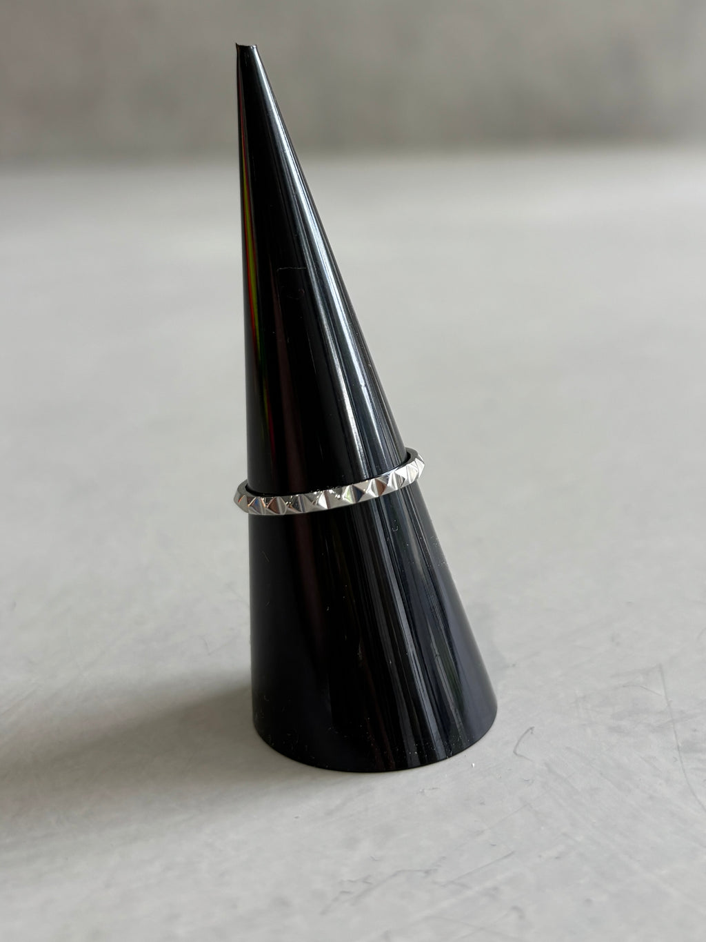 スタッズリング