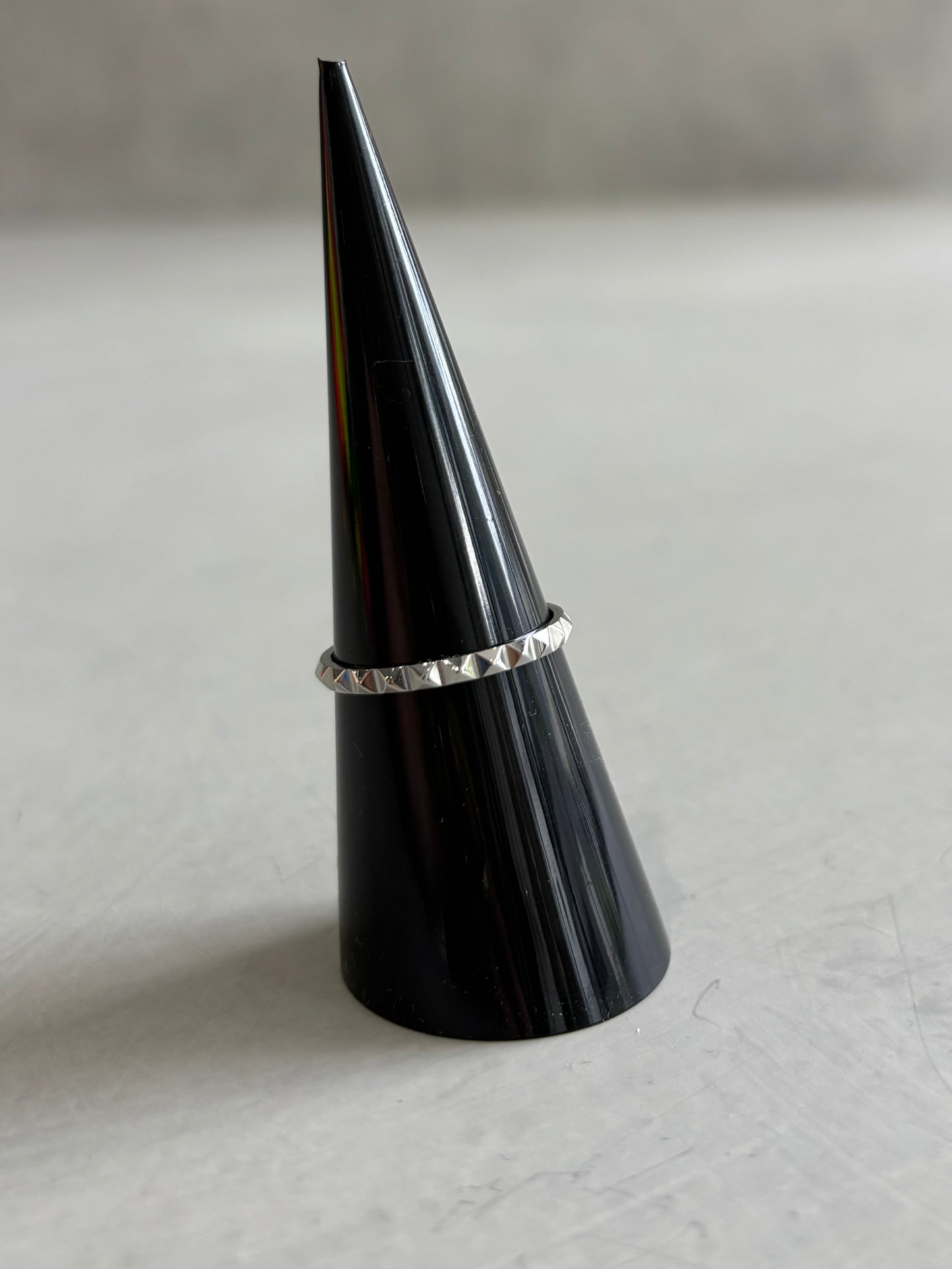 スタッズリング