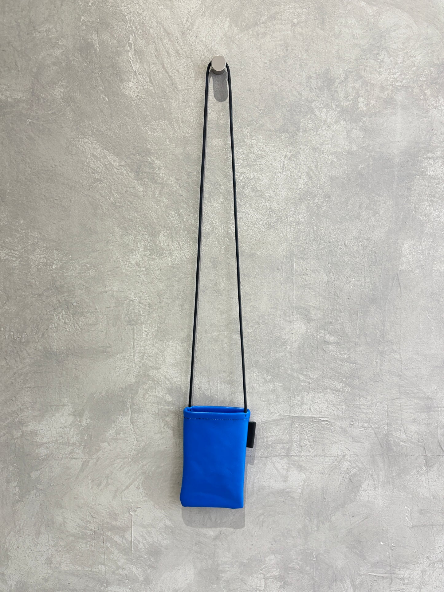 【新色追加】ネオンカラーサコッシュ／SP240214