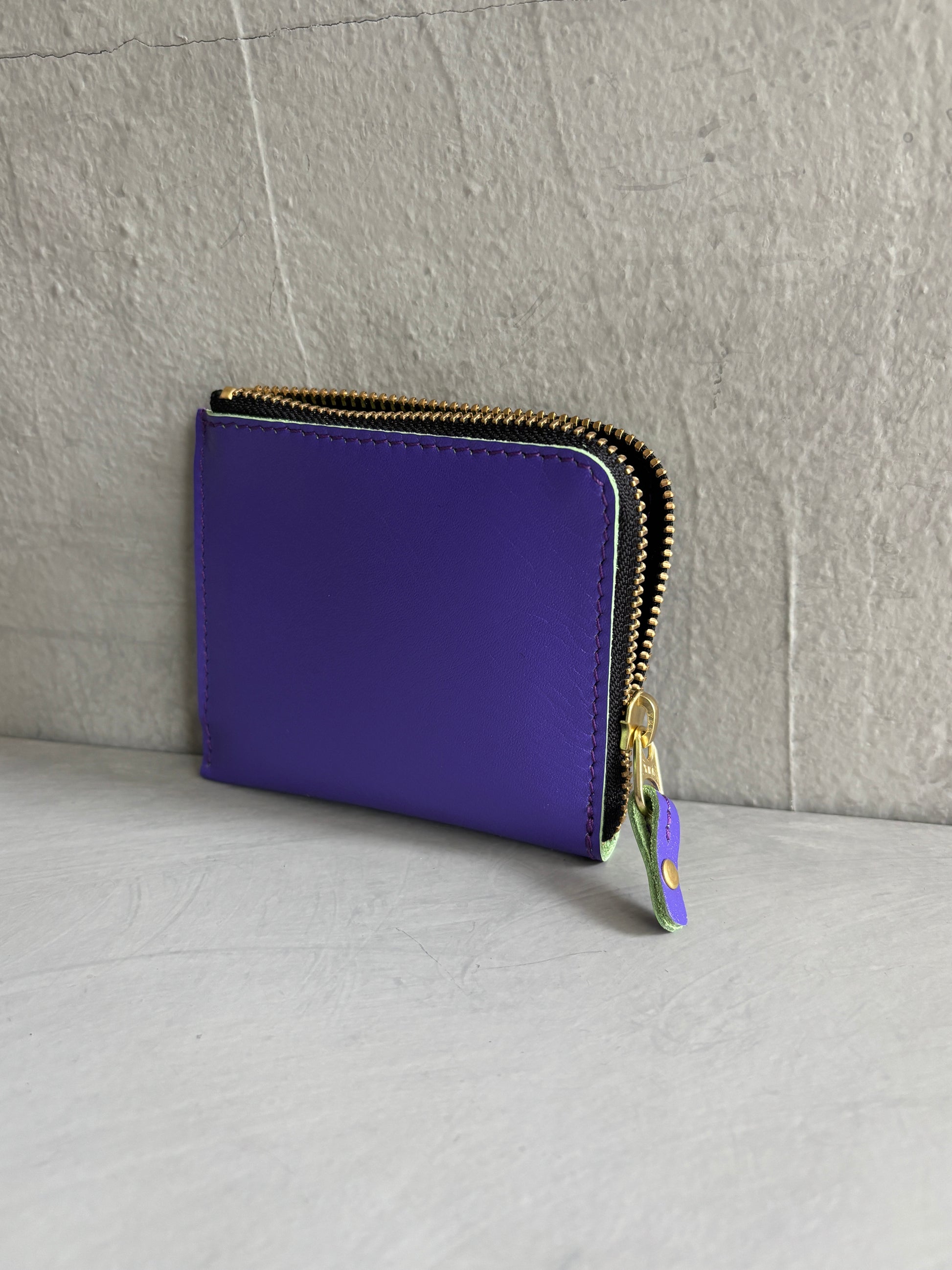 L字ジップコンパクトウォレット／KN240210