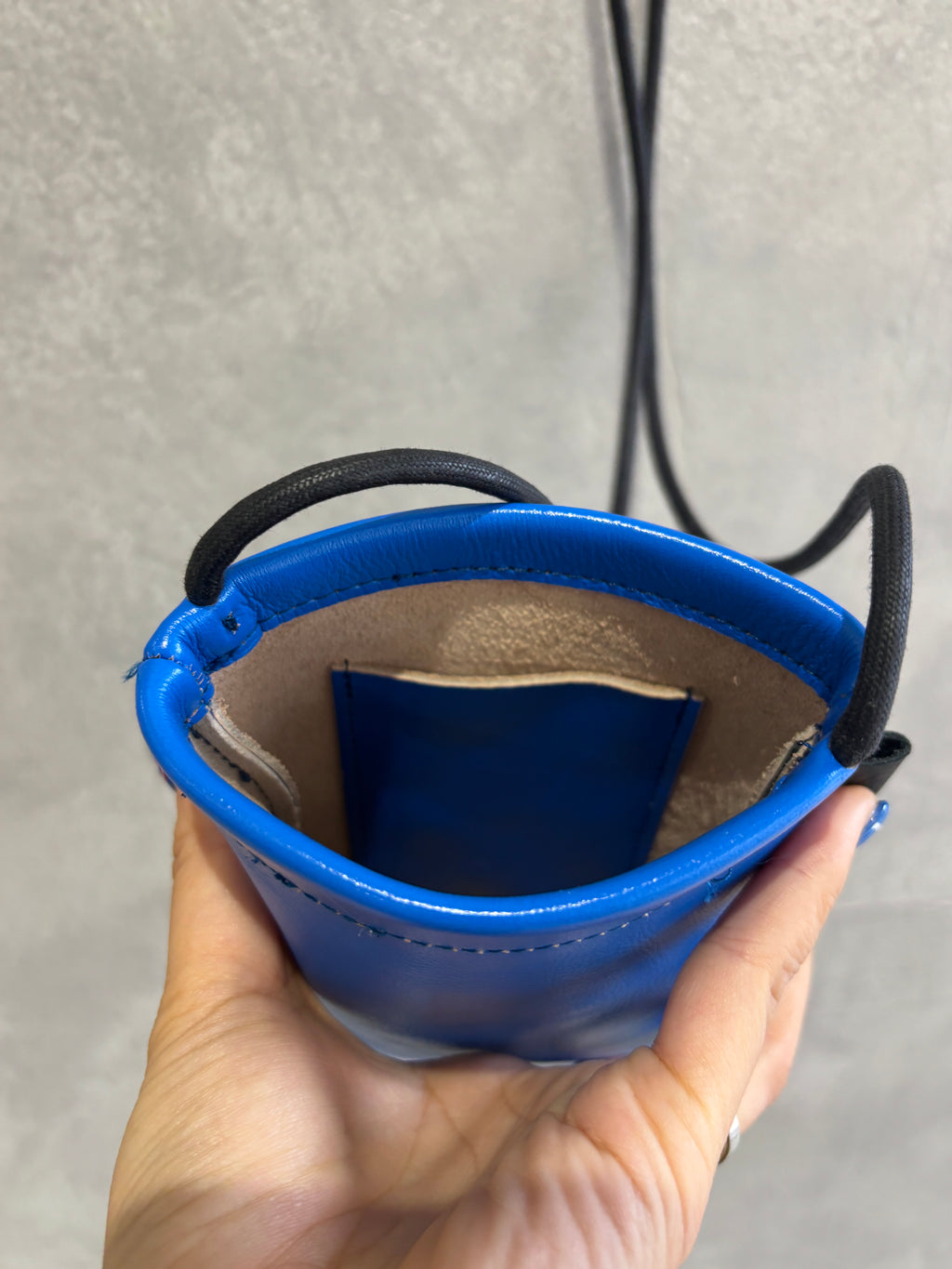 【新色追加】ネオンカラーサコッシュ／SP240214