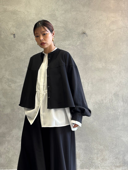 ラウンドステッチサーキュラシャツ／CYAN tokyo