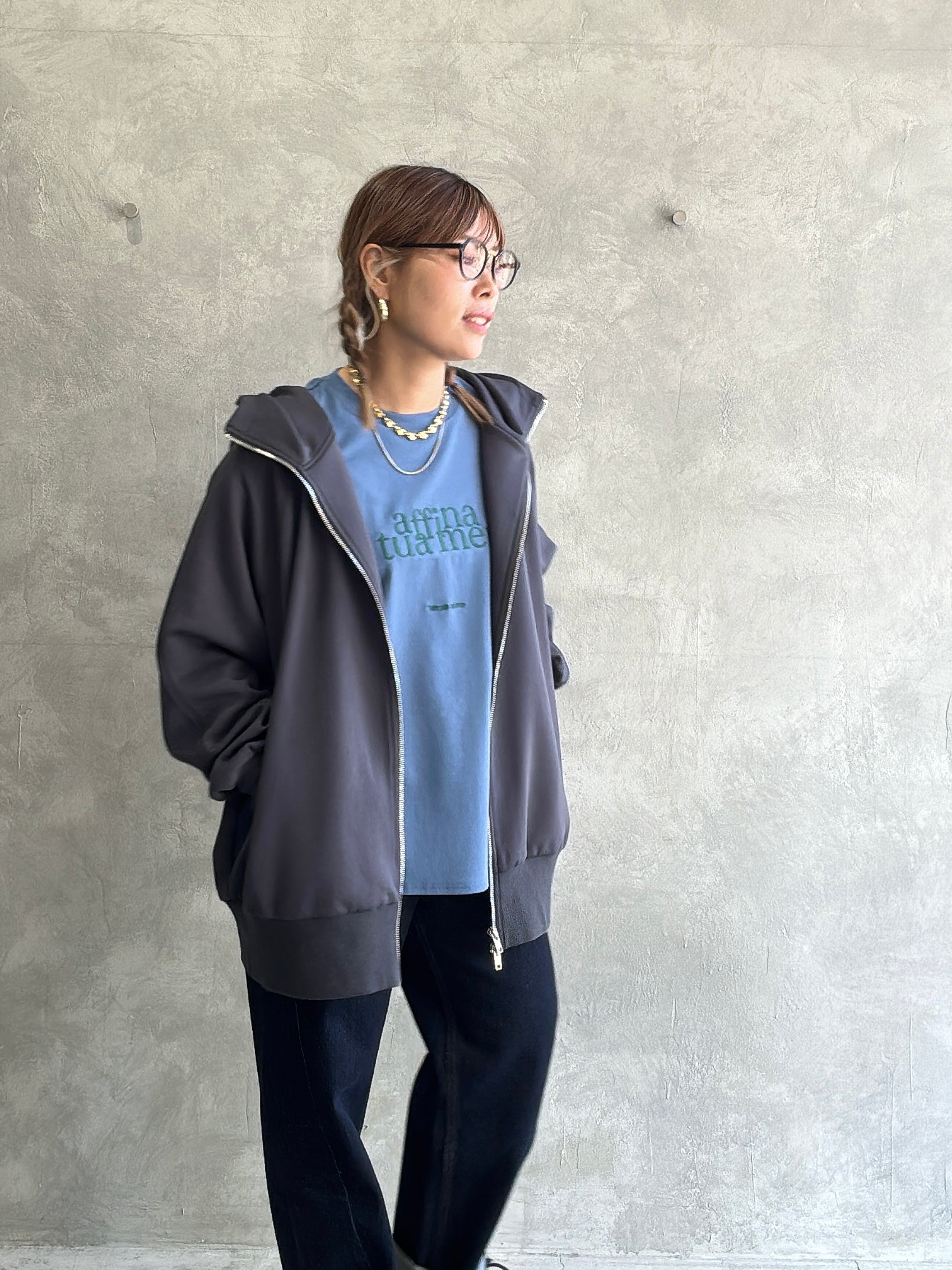 ジップアップロングパーカー