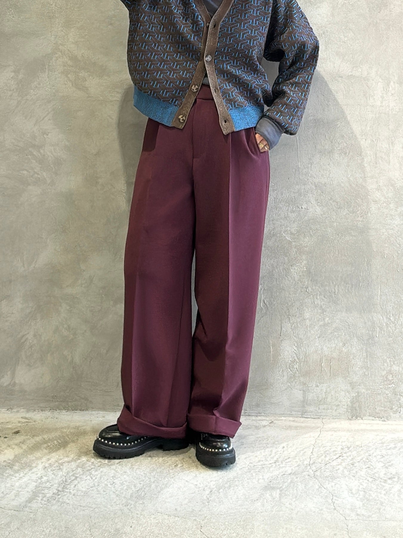 ディープタックパンツ／LE MÉLANGE