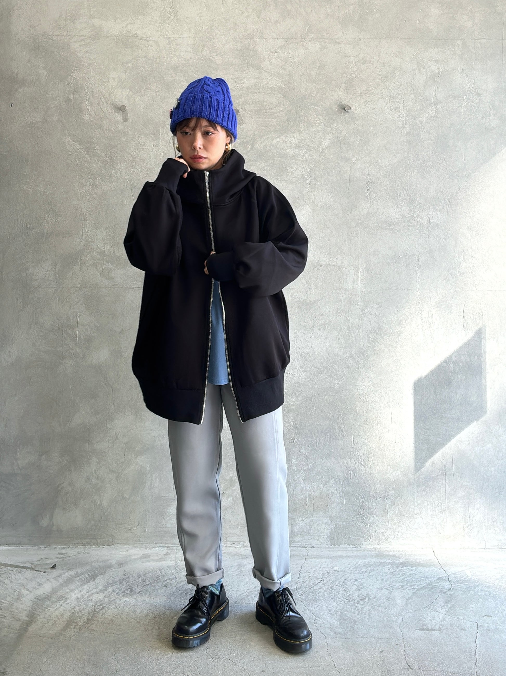 ジップアップロングパーカー