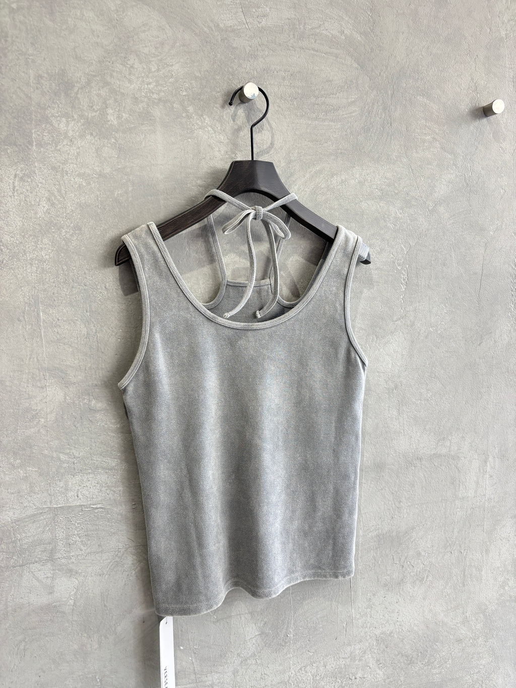 #勝ち確【予約⚡︎販売】ホルターデザインノースリーブ／VERSEAU