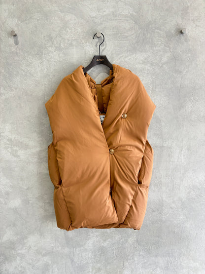 ストールライクダウンベスト／CYAN TOKYO