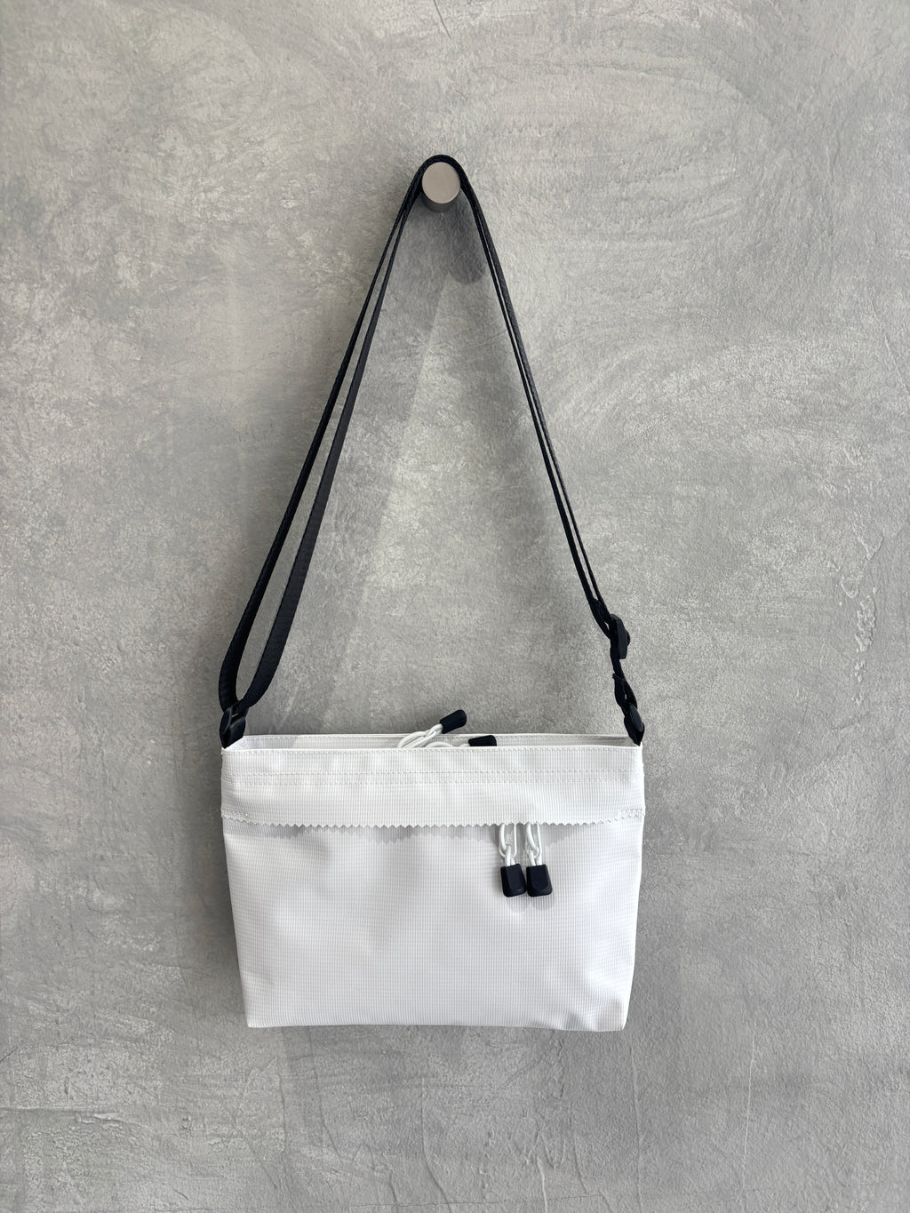 【予約販売】メッセンジャーバッグ／HALF1/2