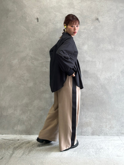 ピーチポプリンサイドテープワイドパンツ／trois