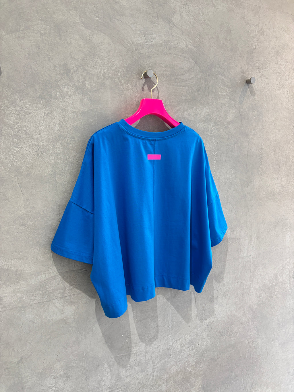ショート丈ドライタッチTシャツ／No.9-the Nines-