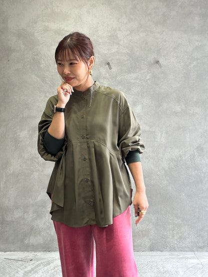 タックフレアーブラウス／trois