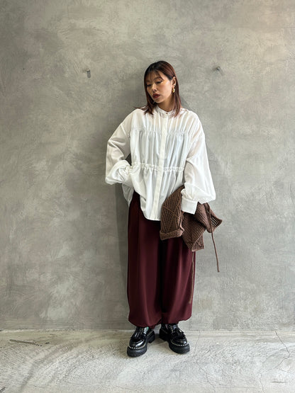 シャーリングティアードブラウス／CYAN tokyo