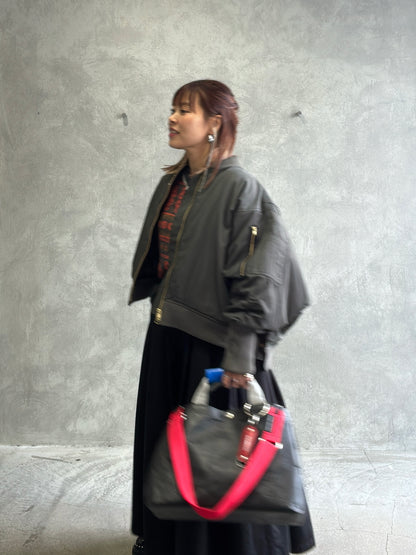 ナイロンツイルポンチョライクMA-1／trois