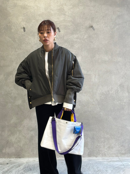 ナイロンツイルポンチョライクMA-1／trois