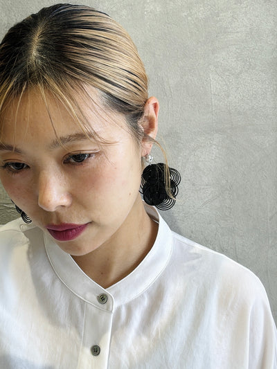 結び屋虹園×No.9コラボ限定仕様／3・6・９の揺れるピアス（ピアス・イヤリング）