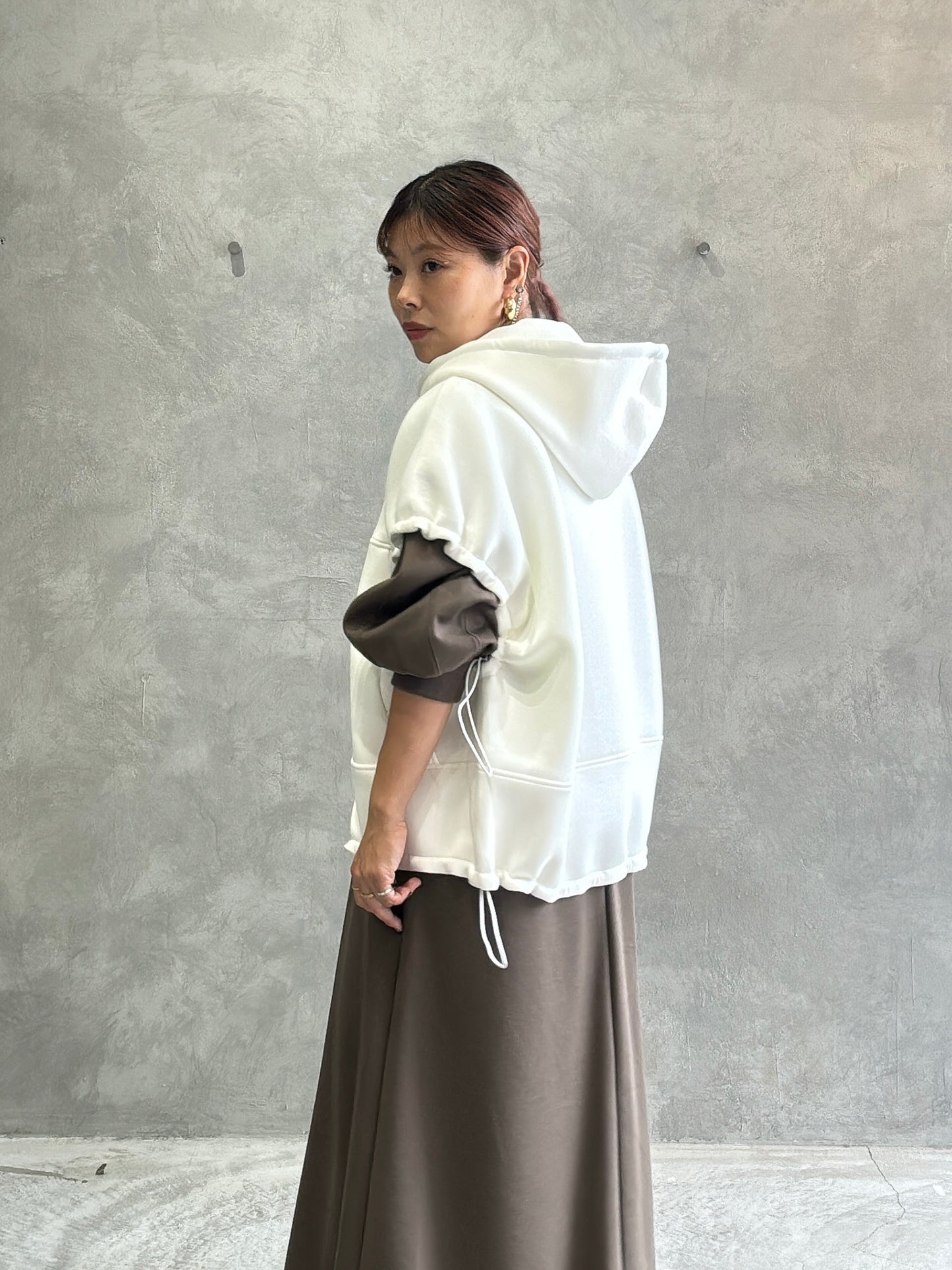 ダンボールオーバーベスト／LHELBIE