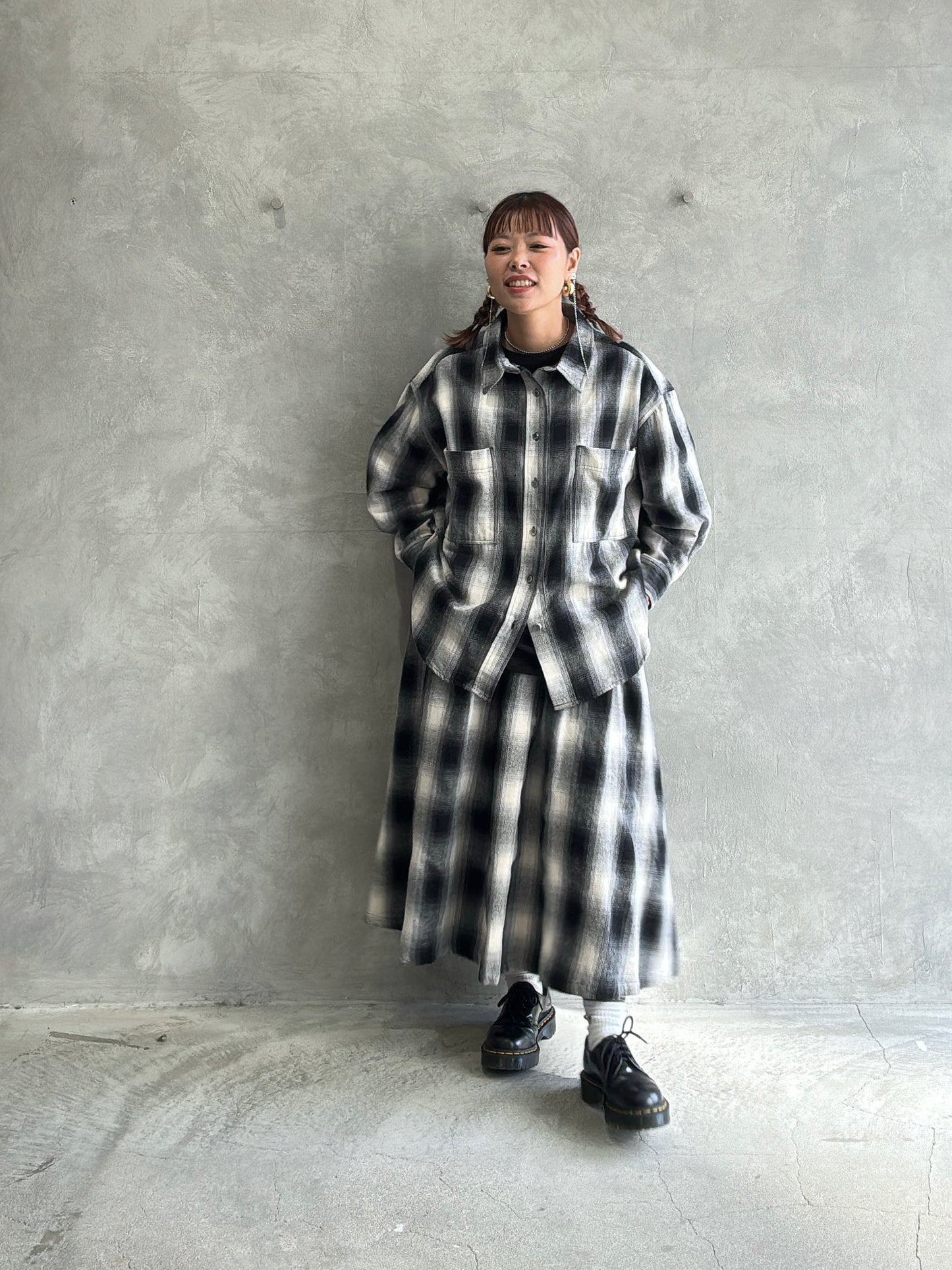 チェックタックスカート／Dignite collier