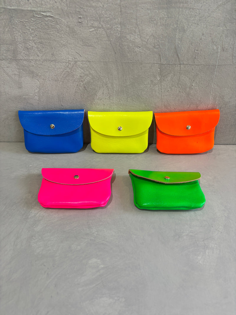 レザー横型マルチケース／SE220203