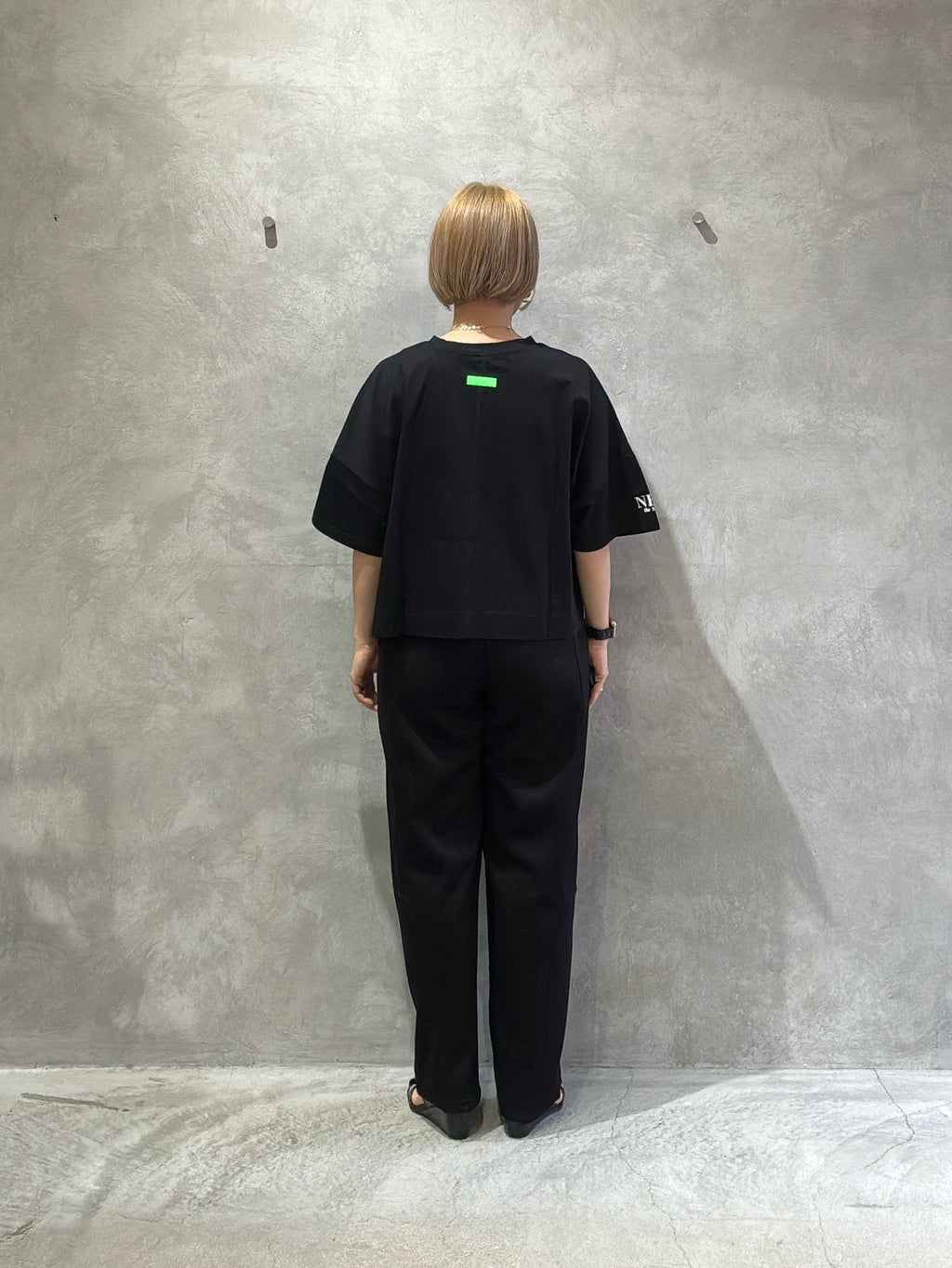 ショート丈ドライタッチTシャツ／No.9-the Nines-