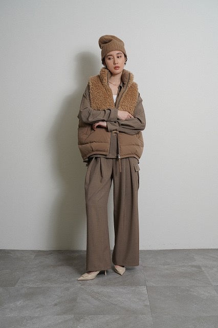 【予約⚡︎販売】シャギーボアコンビダウンベスト／604519／CYAN tokyo／2026 AW#1