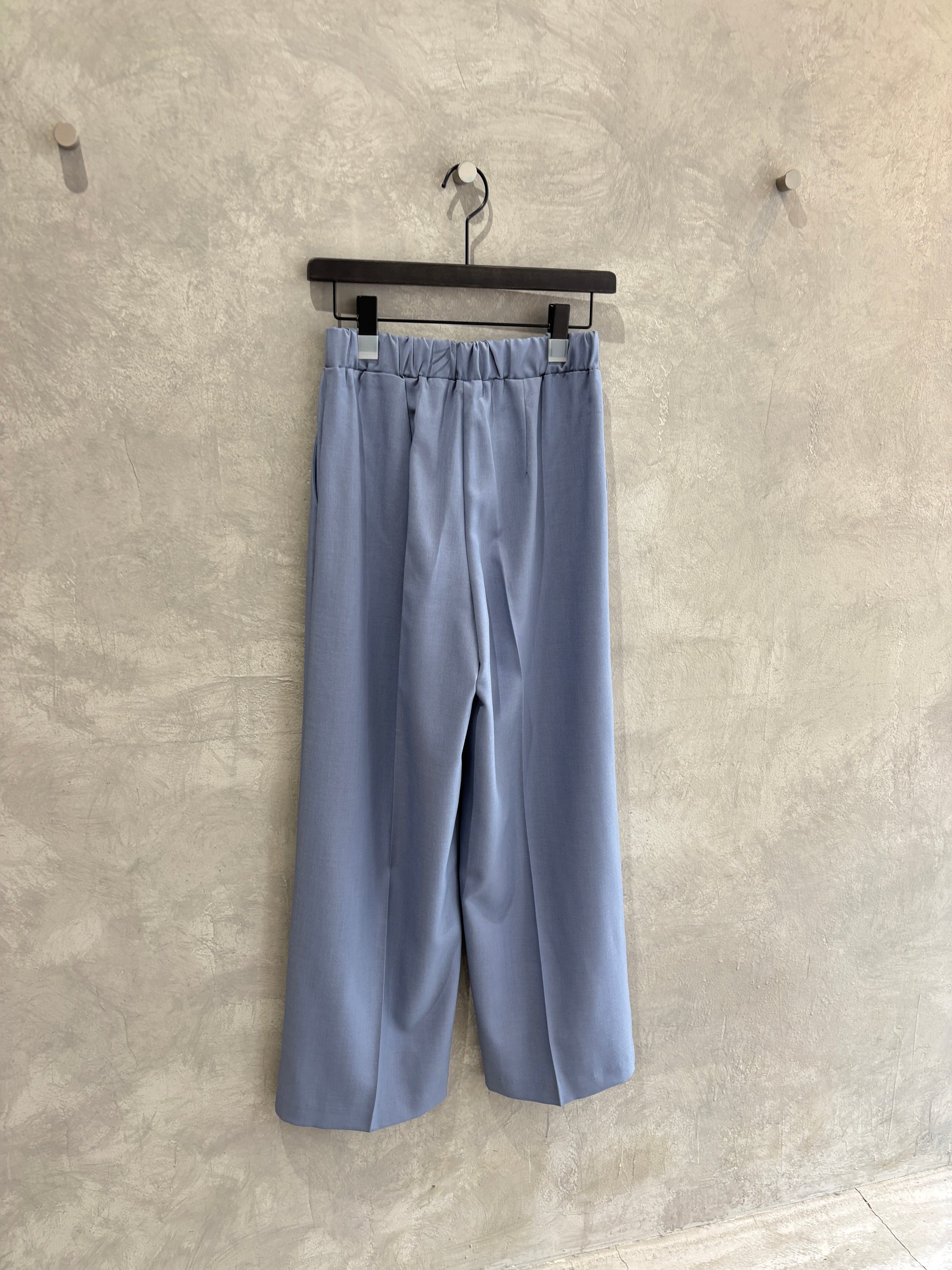 ルーミーパンツ／Anna Kerry／MNMS