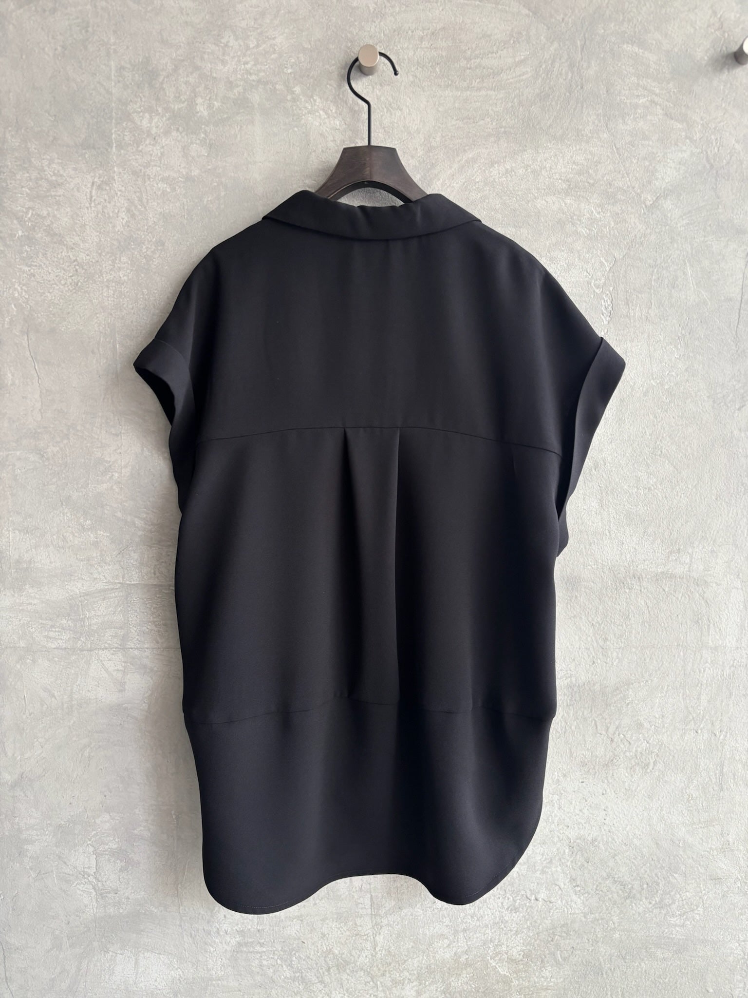 ジョーゼットフレンチスリーブシャツ／trois