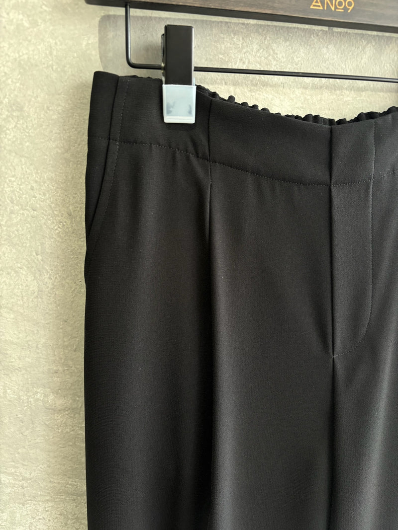 ジョーゼットテーパードパンツ／trois