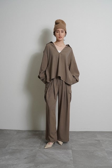 【予約⚡︎販売】バックフレアスキッパープルオーバー／604487／CYAN tokyo／2026 AW#1