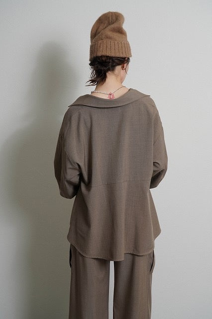 【予約⚡︎販売】バックフレアスキッパープルオーバー／604487／CYAN tokyo／2026 AW#1