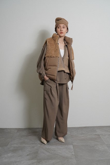 【予約⚡︎販売】バックオーバームートンベスト／604499／CYAN tokyo／2026 AW#1