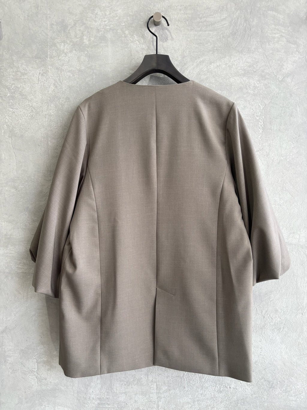 バルーンスリーブノーカラーJK／MG JK-26088-A／MARGAUX VINTAGE／2026 AW＃1