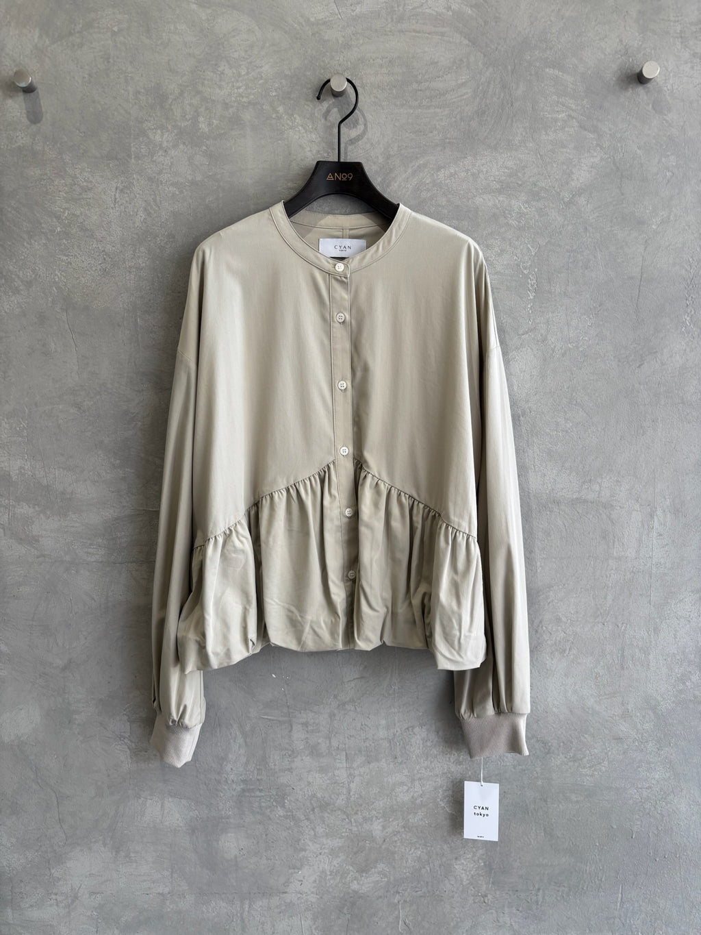ギャザーバルーンシャツ／604489／CYAN tokyo／2026 AW#1
