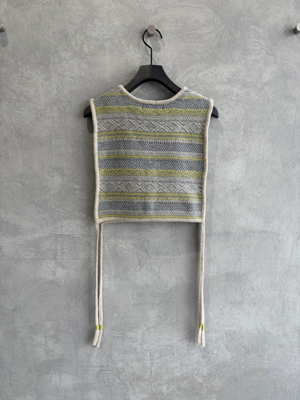 ジャガードVネックベスト／#8642701／LE MÉLANGE／2026 AW #1