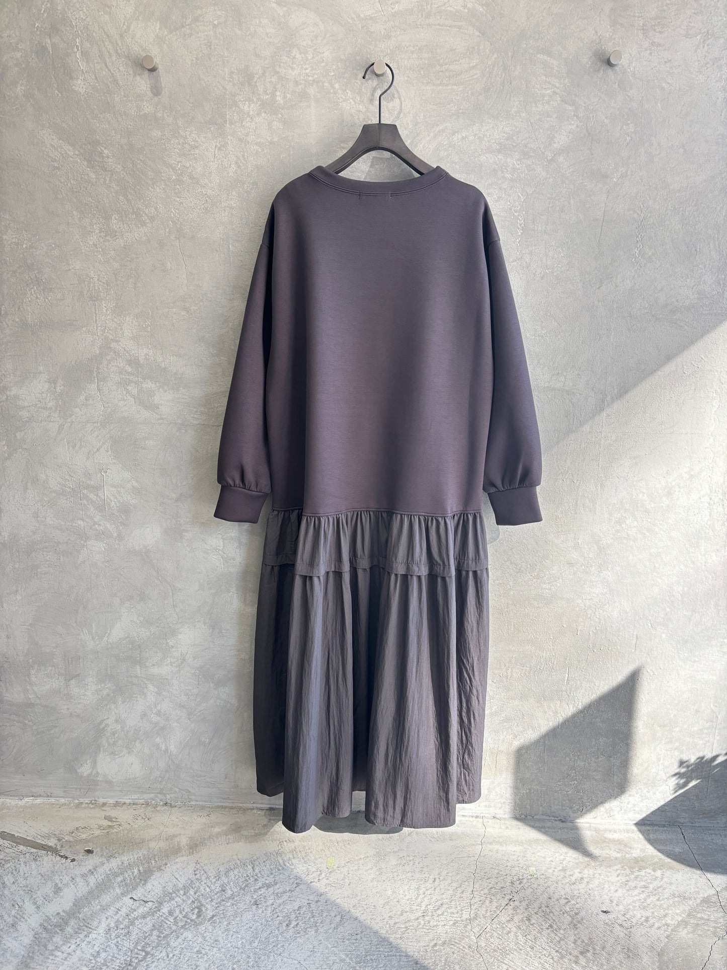 ウエストドロストドッキングワンピース／LHELBIE