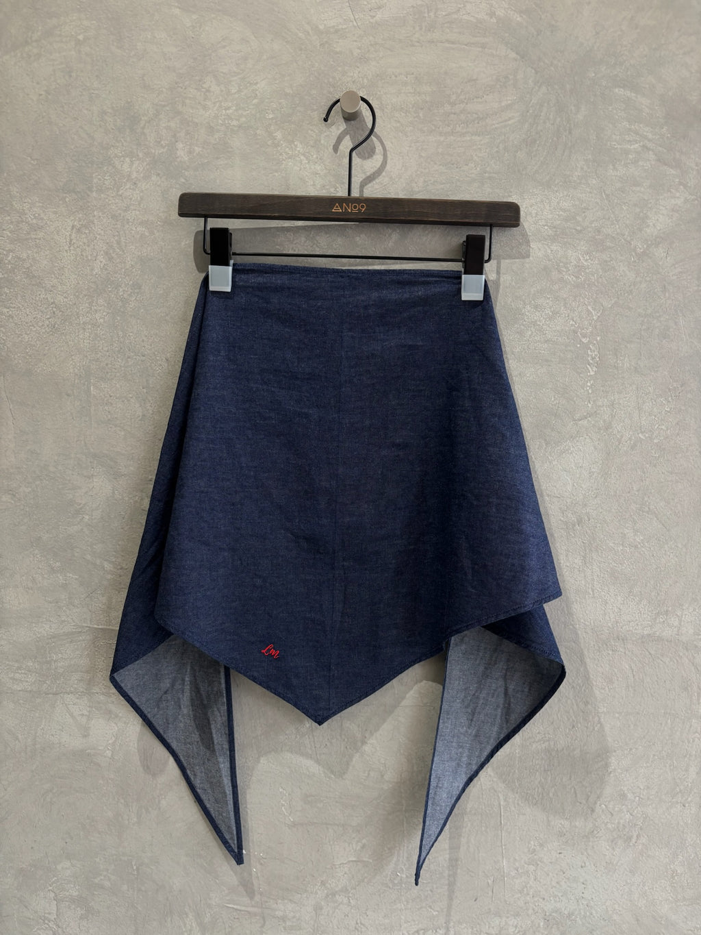 スタンドカラーデニムシャツ（スカーフ付き）／#8643203／LE MÉLANGE／2026 AW #1