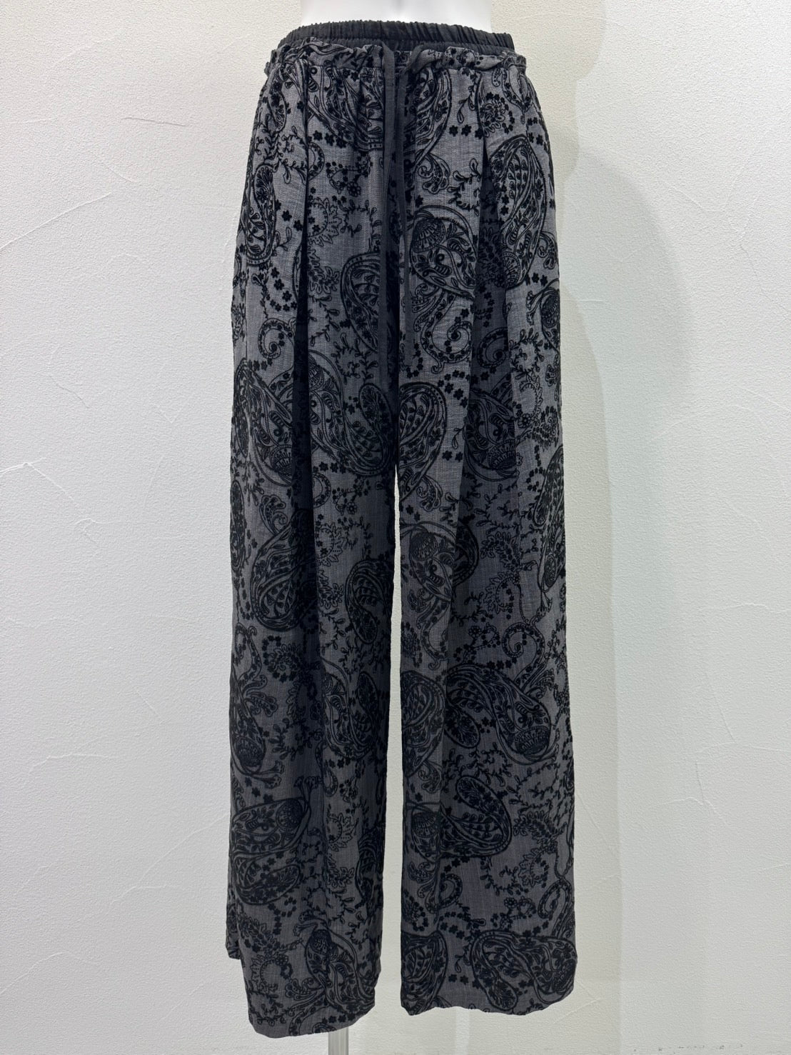 【予約⚡︎販売】フロッキーペイズリーワイドパンツ／710583／CYAN TOKYO／2027SS #1